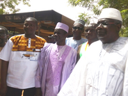 Le Médiateur Me Ali Sirfi Maiga, le Gouverneur de Dosso, le Représentant de Plan International Niger à Kardji Bangou