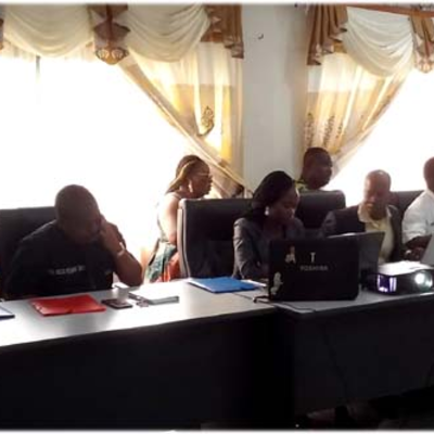 La séance de restitution des travaux du audit a eu lieu le mercredi  29 mai 2019 au siège de l’Institution à Porto-Novo