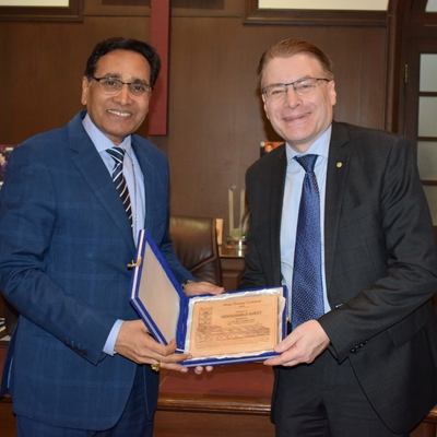 The Bishop of Karachi and Balochistan Diocese, Right Reverend Frederick John and IOI President, Chris Field