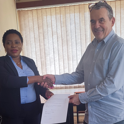 Malera (L) and Drouet (R) showing the MoU