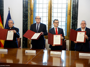 El Protocolo ha sido firmado entre la Iglesia católica, el Gobierno y el Defensor del Pueblo