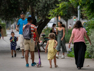 La Sindicatura advierte al Ayuntamiento que ningún niño o niña se puede encontrar en situación de calle en la ciudad
