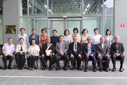 El vicepresidente del YC, Hung-chun Lee, y el Comité