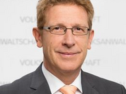 New Secretary General Bernhard Achitz takes office