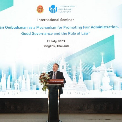 IOI President Chris Field PSM addressing conference delegates.