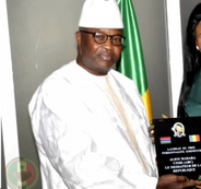 Le Médiateur de la République reçoit le « Prix Lumiere »