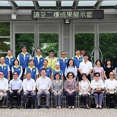 Visita del Centro Mundial de Hortalizas