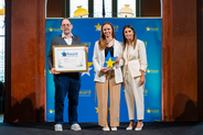 European Ombudswoman Teresa Anjinho presenting the good administration award to Europol representatives