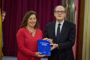 Entrega del informe especial