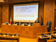 IOI President Chris Field PSM addressing delegates at the International Conference of Ombudsman.