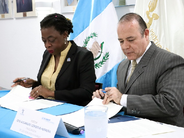 PDH firma carta de entendimiento con ACNUR