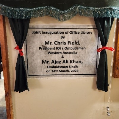 Plaque memorialising the inauguration of the new library of the office of the Ombudsman Sindh
