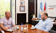 Gabriel Savino recibió a Alejandro Lartigau