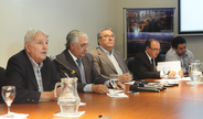 Participación del Defensor del Pueblo en la reunión en la Asociación Empresaria de Rosario