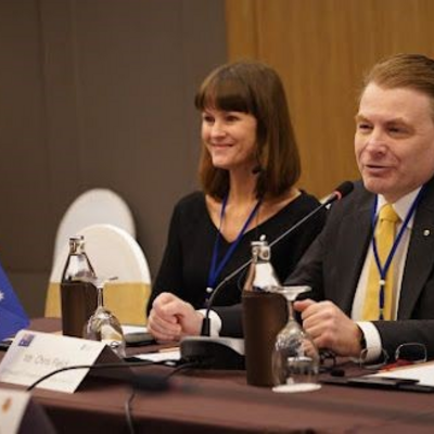Chief of Staff to the IOI President, Rebecca Poole and IOI President, Chris Field PSM.