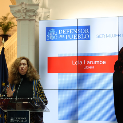 Lola Larumbe