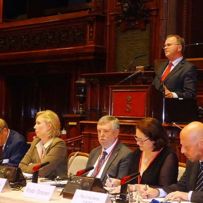 IOI Secretary General Kräuter