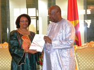 Remise du Rapport d'activités 2014 au Président 