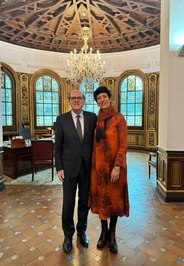 El Defensor del Pueblo, Ángel Gabilondo, con la Ministra Elma Saiz