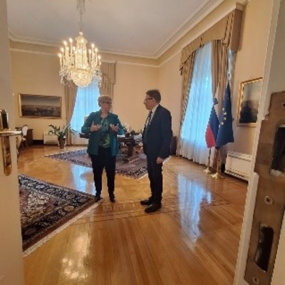 President of the Republic of Slovenia, Dr Nataša Pirc Musar and IOI President, Chris Field PSM.