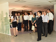 El Yuan de Control visitó a la zona portuaria, al Museo Postal y la Oficina de Correos de la calle Jinnan
