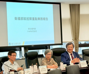 Convener Su Li-Chiung (middle) chairs the circuit supervision meeting and listens to the briefings with other members