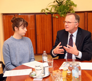 Complainant with Ombudsman Kräuter