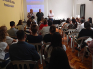 El Defensor del Pueblo Jorge Henn y Gabriel Savino en la jornada de capacitación a los integrantes de las 20 delegaciones