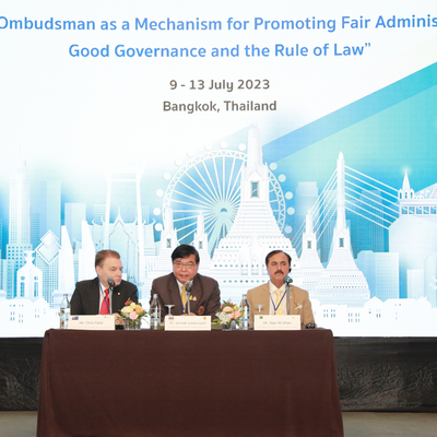 IOI President Field, IOI Regional President Suwansujarit and IOI Director Khan